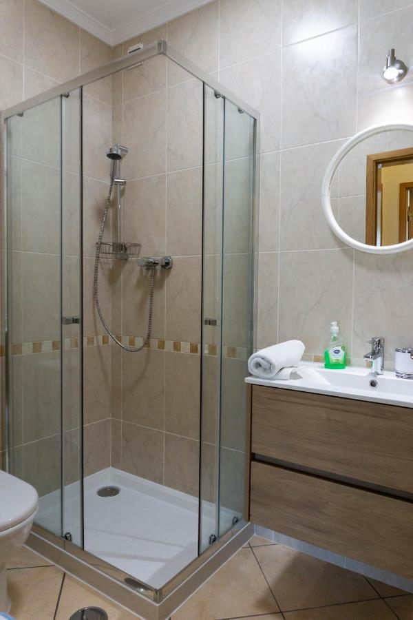 Apartamento Karibu Carvoeiro  Exteriör bild